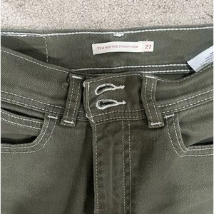 724 High Rise Straight crop jeans